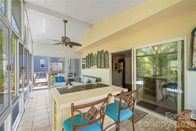 27 Sunview Circle, Arden, NC 28704