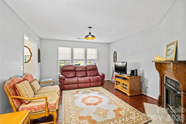 27 Sunview Circle, Arden, NC 28704