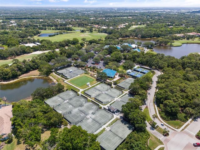 7318 EATON COURT, University Park, FL 34201