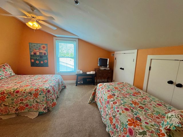 287 Driftwood Lane, Edisto Beach, SC 29438