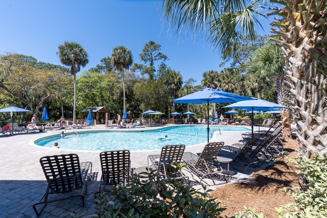 287 Driftwood Lane, Edisto Beach, SC 29438
