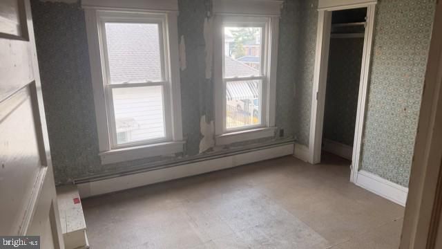 1141 2ND AVE, Hellertown, PA 18055