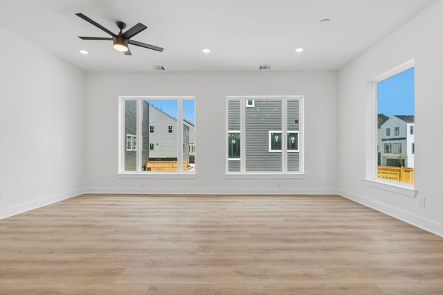 209 Foxshire Lane, Houston, TX 77047