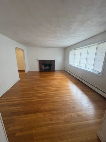 34 Anthony Rd, Newton, MA 02460