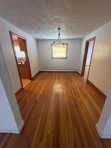 34 Anthony Rd, Newton, MA 02460
