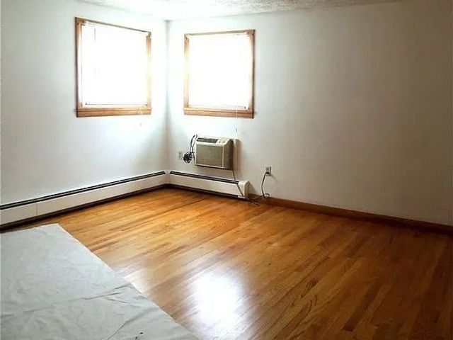 34 Anthony Rd, Newton, MA 02460