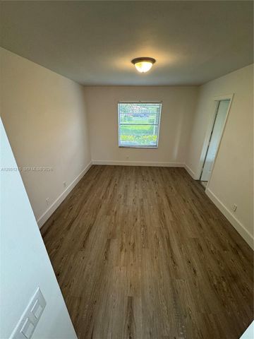 9937 Three Lakes Circle 14d, Boca Raton, FL 33428