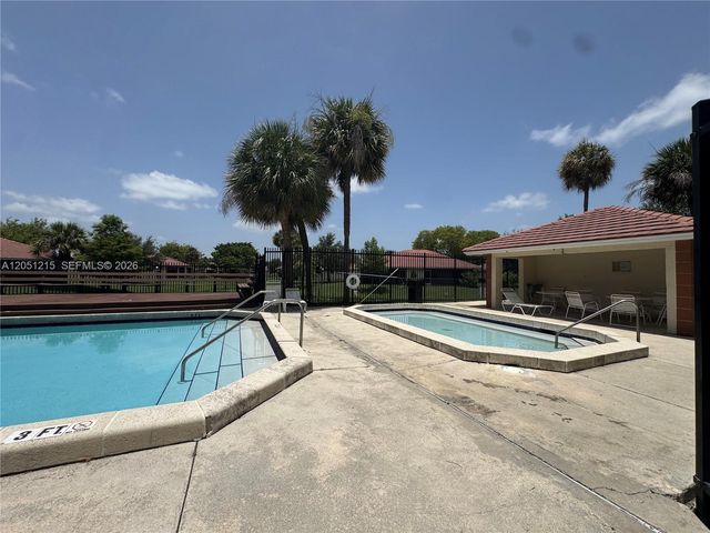 9937 Three Lakes Circle 14d, Boca Raton, FL 33428