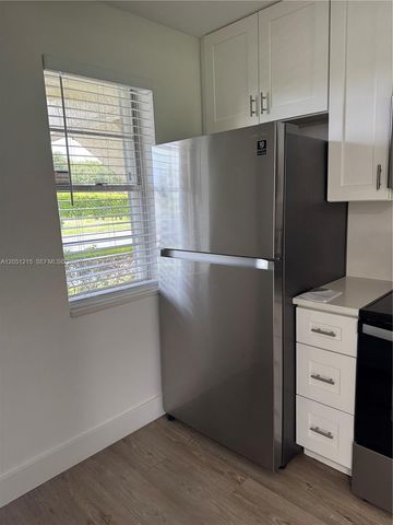 9937 Three Lakes Circle 14d, Boca Raton, FL 33428