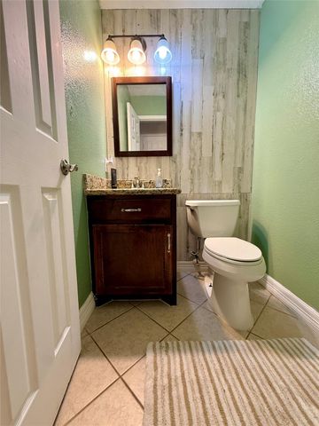 9826 Green Valley, Houston, TX 77064