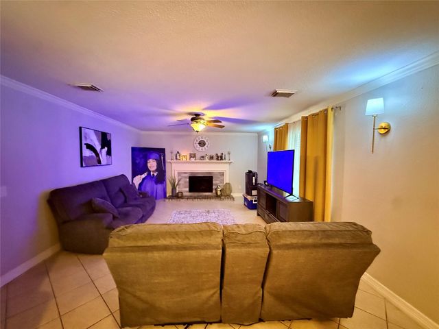9826 Green Valley, Houston, TX 77064