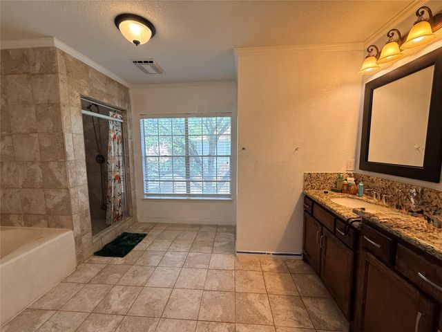 9826 Green Valley, Houston, TX 77064