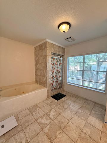 9826 Green Valley, Houston, TX 77064