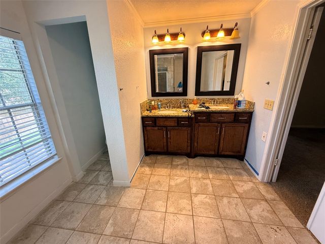 9826 Green Valley, Houston, TX 77064