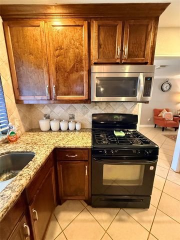9826 Green Valley, Houston, TX 77064