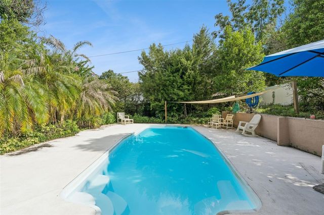 324 HICKORY COURT, Apopka, FL 32712