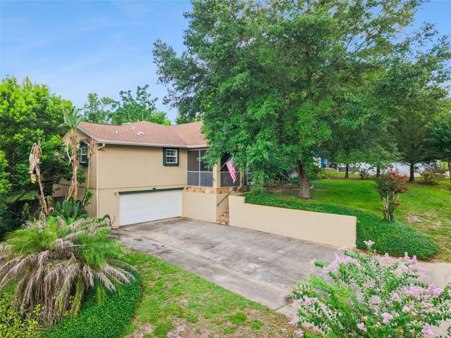 324 HICKORY COURT, Apopka, FL 32712