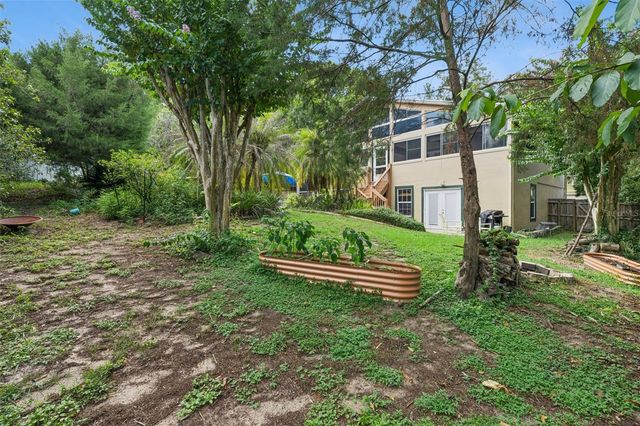 324 HICKORY COURT, Apopka, FL 32712