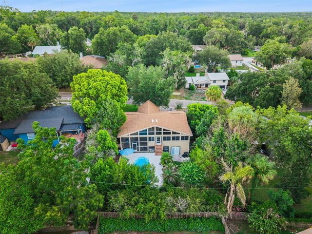 324 HICKORY COURT, Apopka, FL 32712