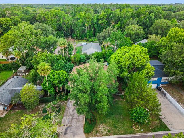 324 HICKORY COURT, Apopka, FL 32712