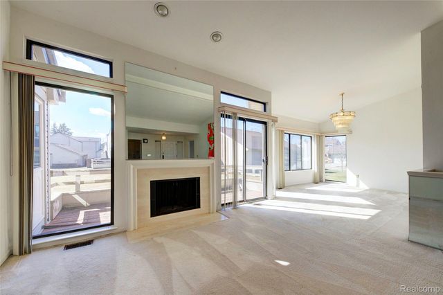 23309 Reynard Drive, Southfield, MI 48034