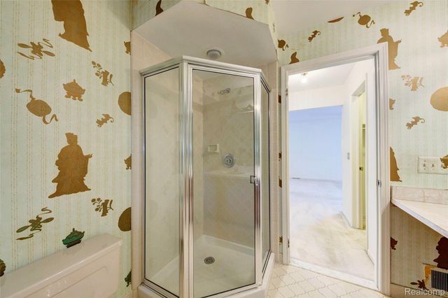 23309 Reynard Drive, Southfield, MI 48034