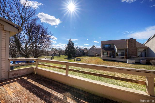 23309 Reynard Drive, Southfield, MI 48034