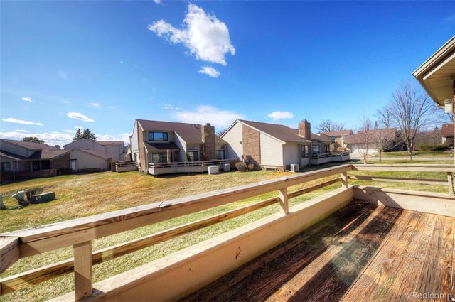 23309 Reynard Drive, Southfield, MI 48034