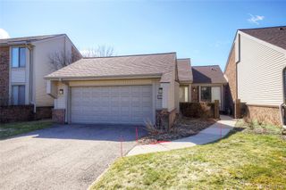 23309 Reynard Drive, Southfield, MI 48034