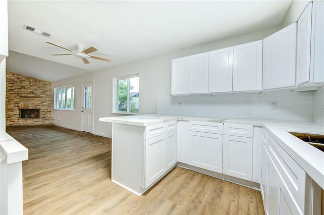 12802 Murr Way, Houston, TX 77048