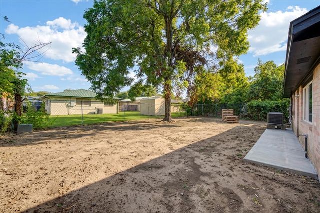 12802 Murr Way, Houston, TX 77048