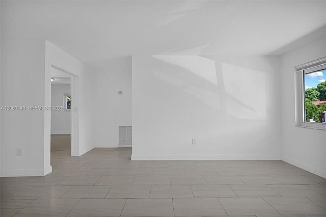 55 NE 165th Street, Miami, FL 33162