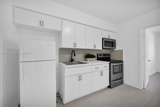 55 NE 165th Street, Miami, FL 33162