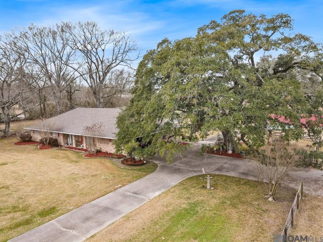 7559 Amite Church Rd, Denham Springs, LA 70706