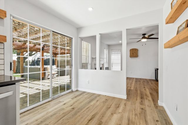 6824 Wooddale Drive, Watauga, TX 76148