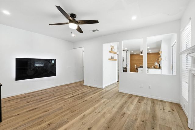 6824 Wooddale Drive, Watauga, TX 76148