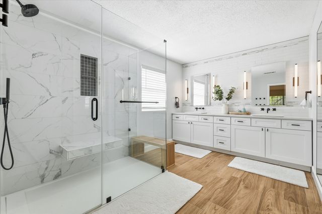 6824 Wooddale Drive, Watauga, TX 76148