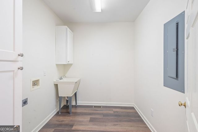 188 Ball Street, Moreland, GA 30259