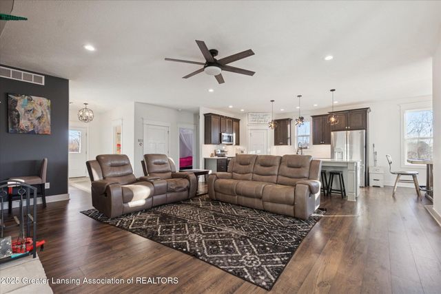 8645 Doyle Road, Laingsburg, MI 48848