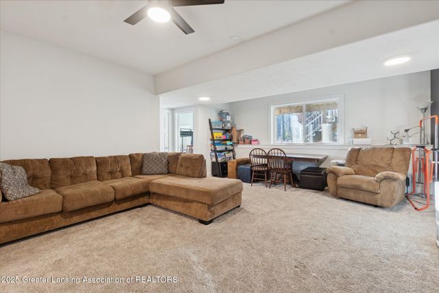 8645 Doyle Road, Laingsburg, MI 48848