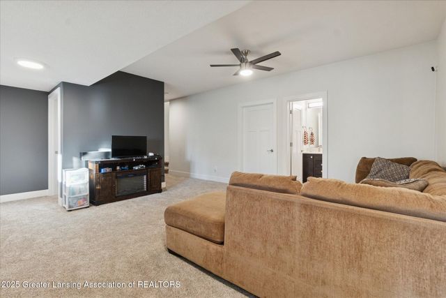 8645 Doyle Road, Laingsburg, MI 48848