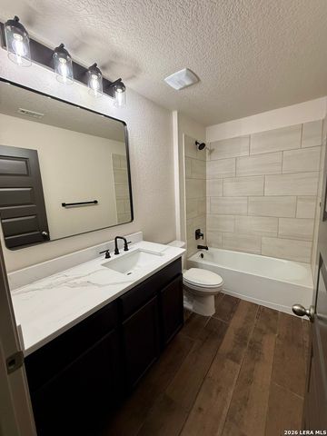 567 Lilac Shoals, Cibolo, TX 78108