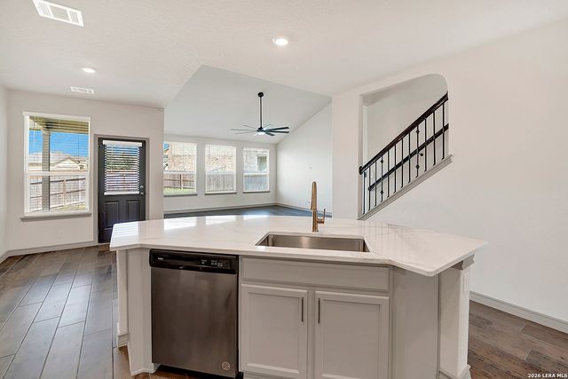 567 Lilac Shoals, Cibolo, TX 78108