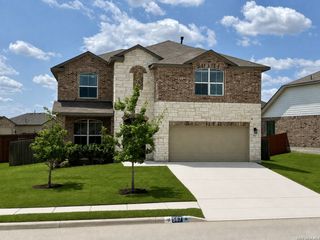 567 Lilac Shoals, Cibolo, TX 78108