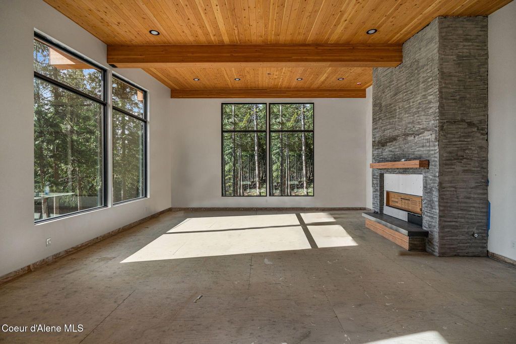 292 Fairway View Dr, Sandpoint, ID 83864 photo 9