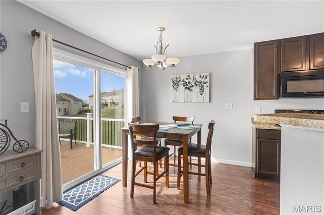 5534 Wavecrest Circle, St Charles, MO 63304