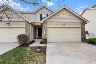 5534 Wavecrest Circle, St Charles, MO 63304