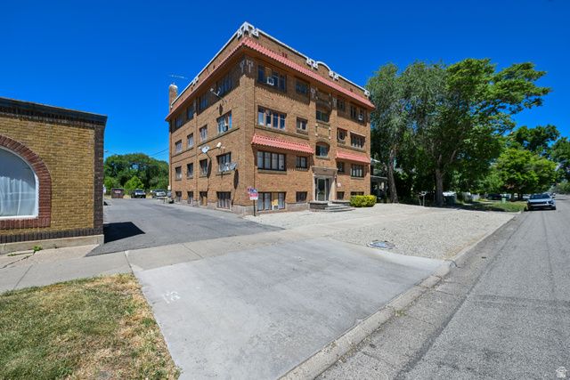 2465 MONROE BLVD, Ogden, UT 84401