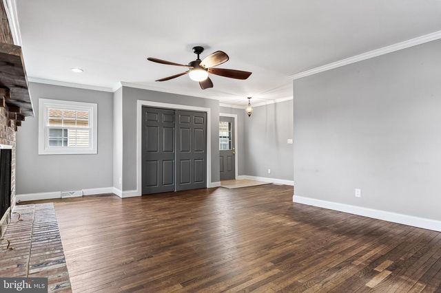 289 GLENWOOD AVENUE, Burlington, NJ 08016