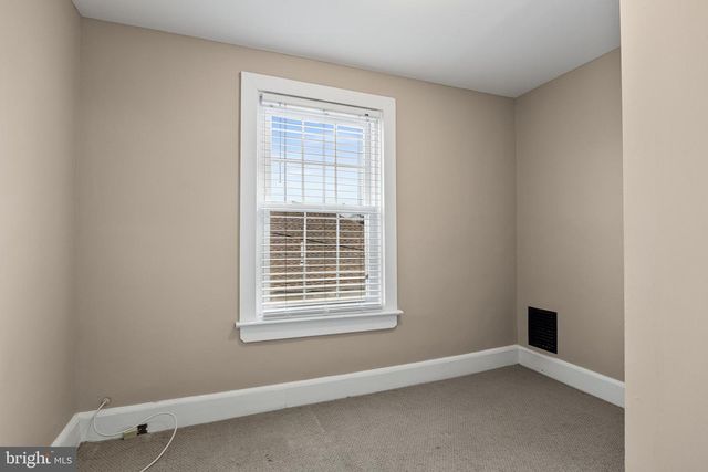 289 GLENWOOD AVENUE, Burlington, NJ 08016